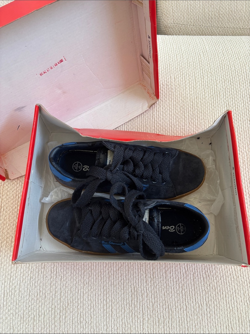 Ben Sherman Red Box with Navy Logo
